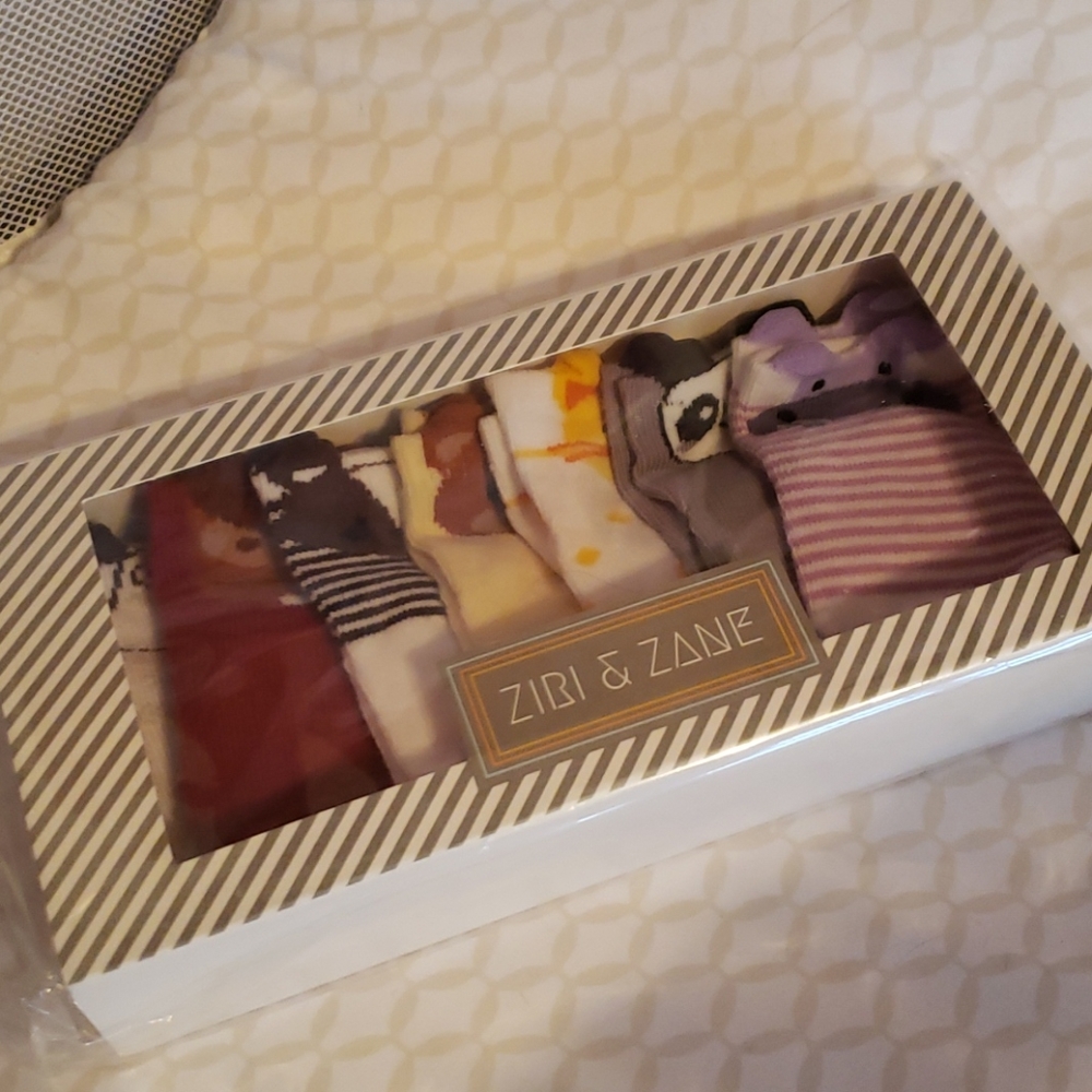 Ziri and Zane unisex 7 pair sock set